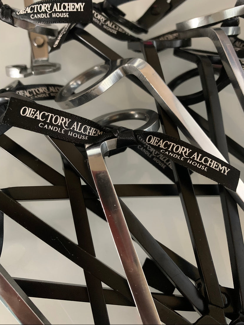 Candle wick trimmers in black and silver